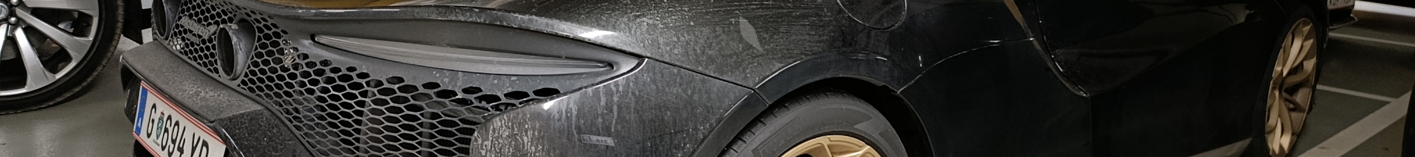 McLaren Artura Spider