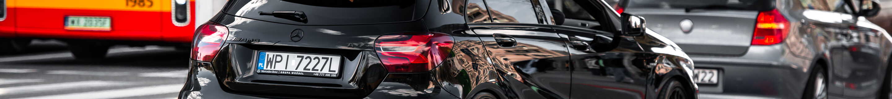 Mercedes-AMG A 45 W176 2015