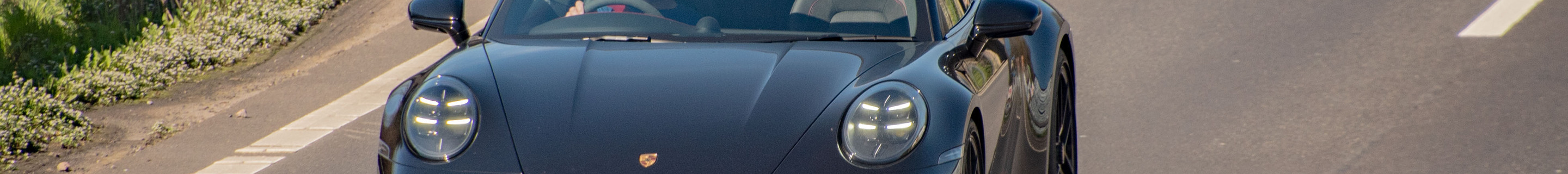 Porsche 992 Carrera 4 GTS MkII