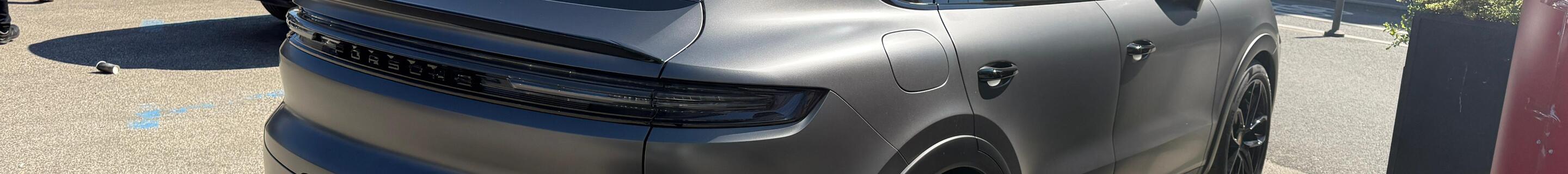 Porsche Cayenne Coupé Turbo E-Hybrid