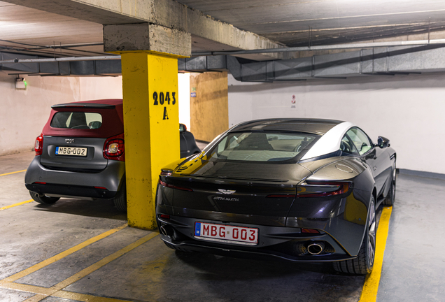 Aston Martin DB11 V8