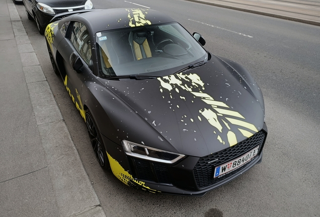 Audi R8 V10 Plus 2015