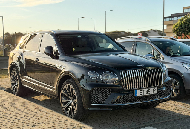 Bentley Bentayga Azure 2024