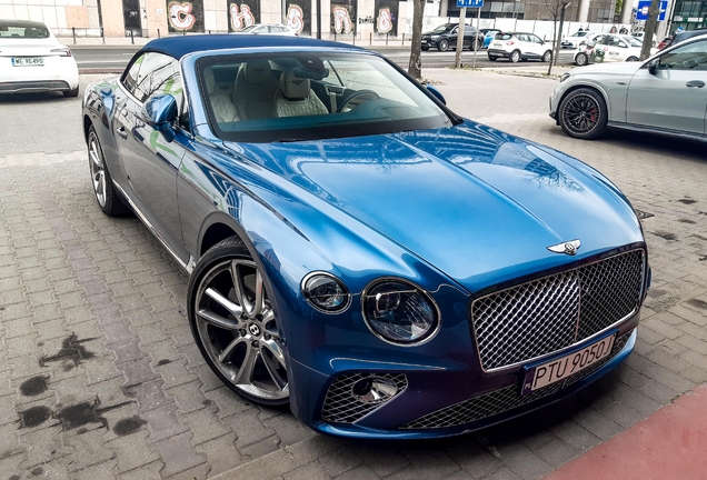 Bentley Continental GTC V8 2020