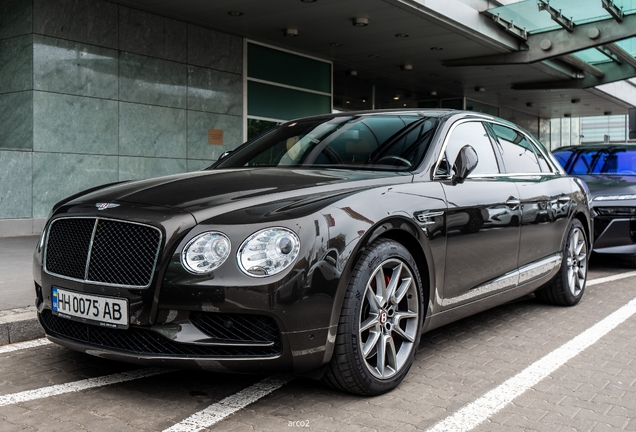 Bentley Flying Spur V8 S