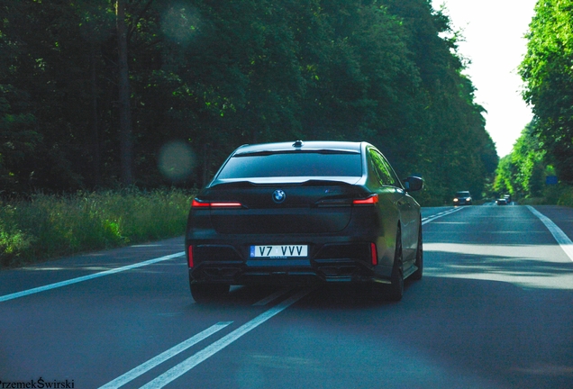 BMW M760e xDrive