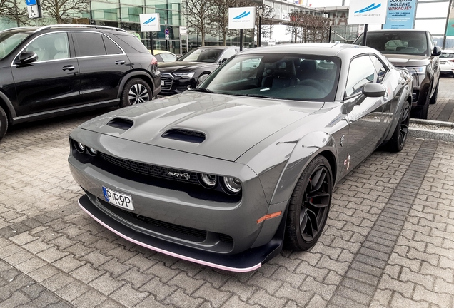 Dodge Challenger SRT Hellcat Widebody