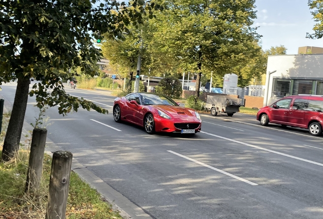 Ferrari California