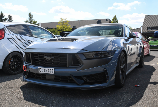 Ford Mustang Dark Horse 2024