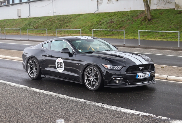 Ford Mustang GT 2015