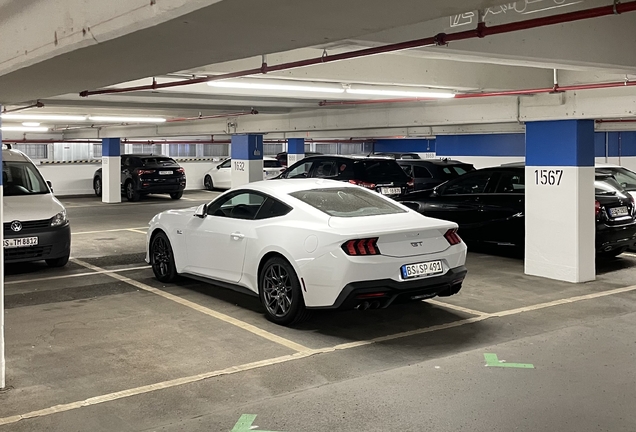 Ford Mustang GT 2024