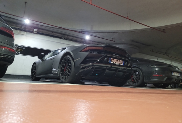 Lamborghini Huracán LP640-4 EVO