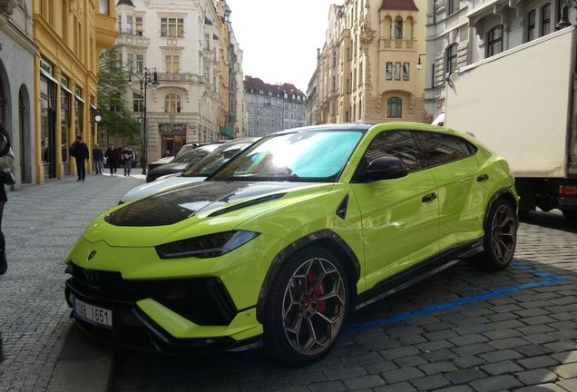 Lamborghini Urus Performante