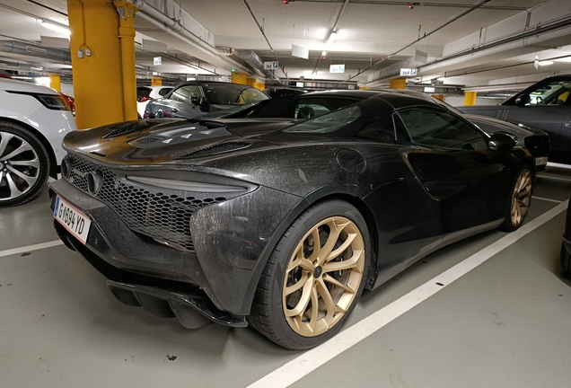 McLaren Artura Spider