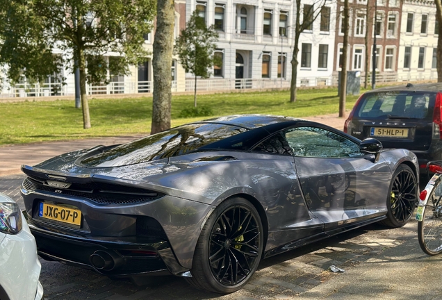 McLaren GTS