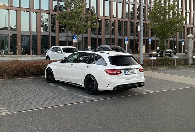 Mercedes-AMG C 63 Estate S205