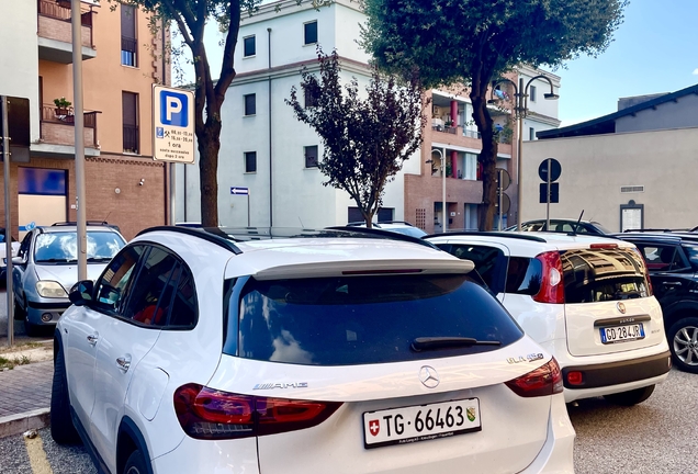 Mercedes-AMG GLA 45 S 4MATIC+ H247 2024