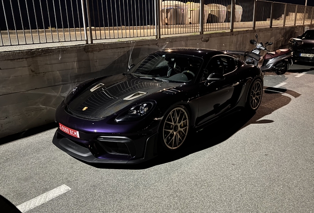 Porsche 718 Cayman GT4 RS Weissach Package