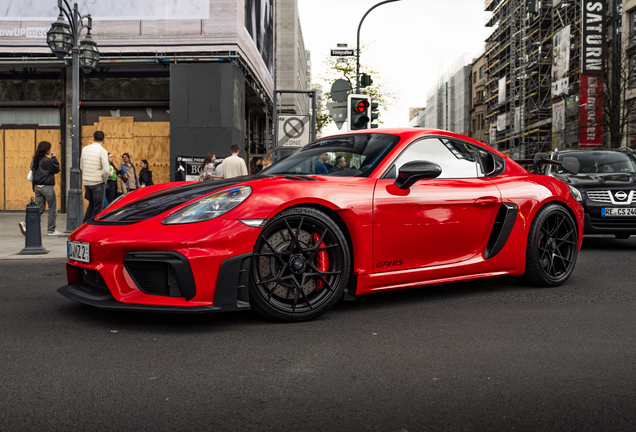Porsche 718 Cayman GT4 RS Weissach Package