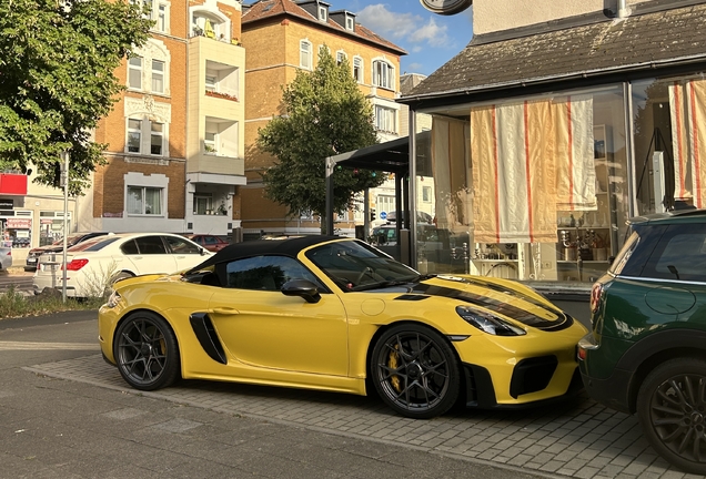 Porsche 718 Spyder RS Weissach Package