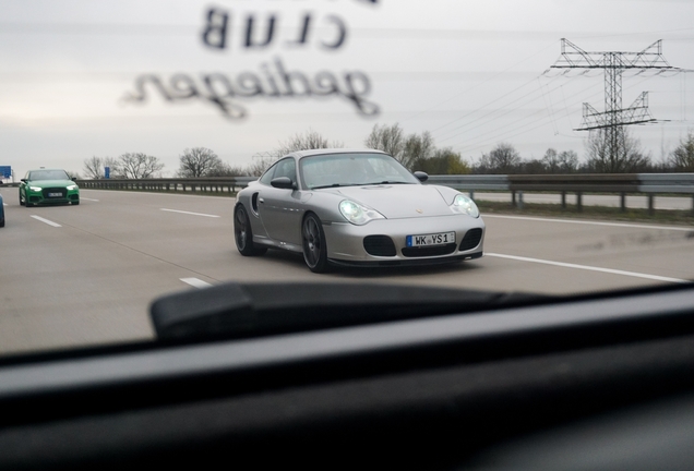 Porsche 996 Turbo