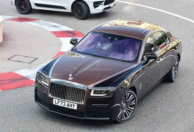 Rolls-Royce Ghost 2021 Amber Roads