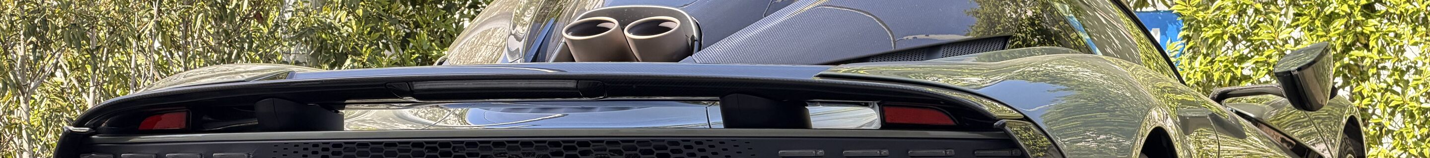 Aston Martin Valhalla