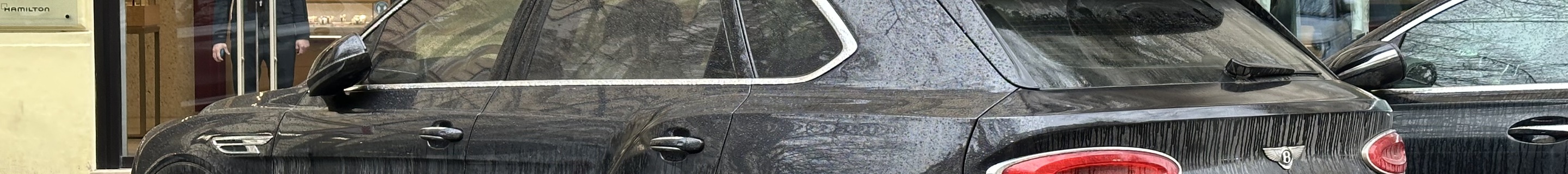 Bentley Bentayga V8 2021