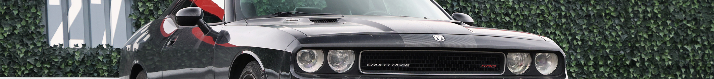 Dodge Challenger SRT-8