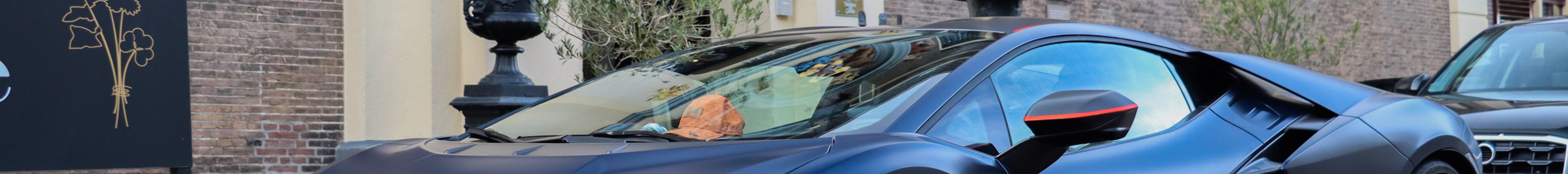 Lamborghini Revuelto