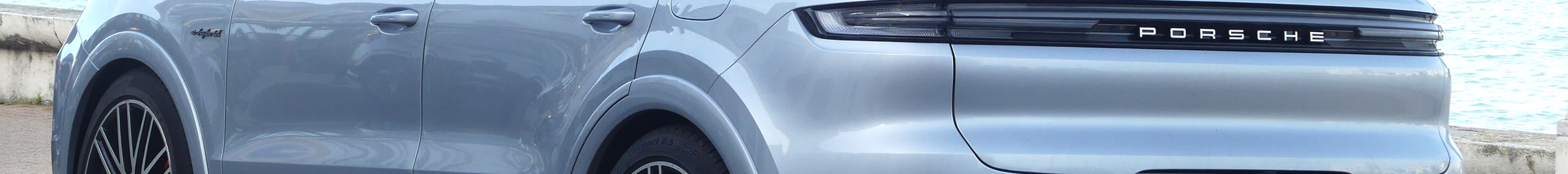 Porsche 9YA Cayenne Turbo E-Hybrid