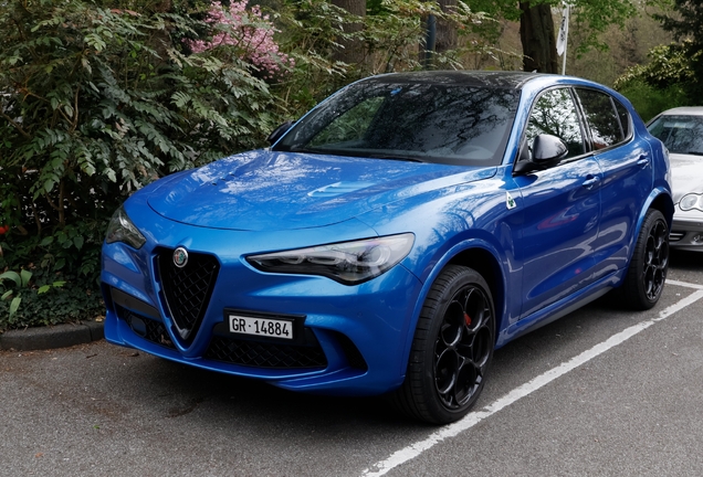 Alfa Romeo Stelvio Quadrifoglio 2023