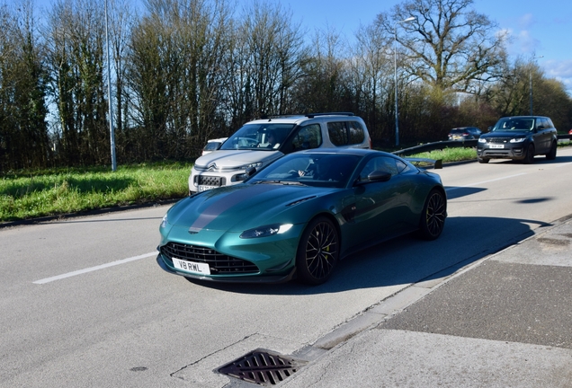 Aston Martin V8 Vantage Formula 1 Edition