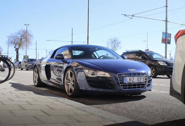 Audi R8 V10