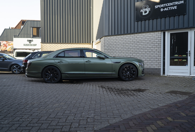 Bentley Flying Spur Hybrid