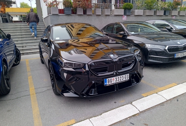 BMW M5 G90