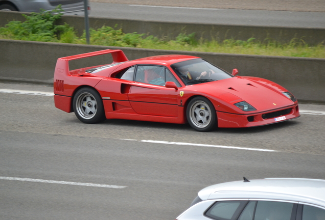 Ferrari F40