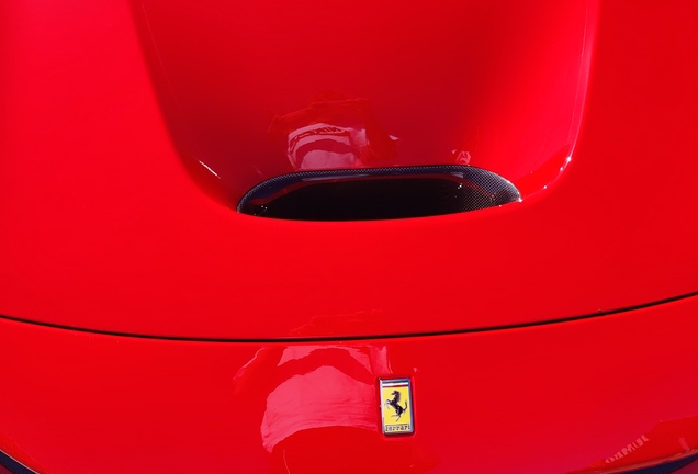 Ferrari F8 Spider