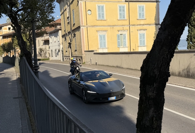 Ferrari Roma Spider