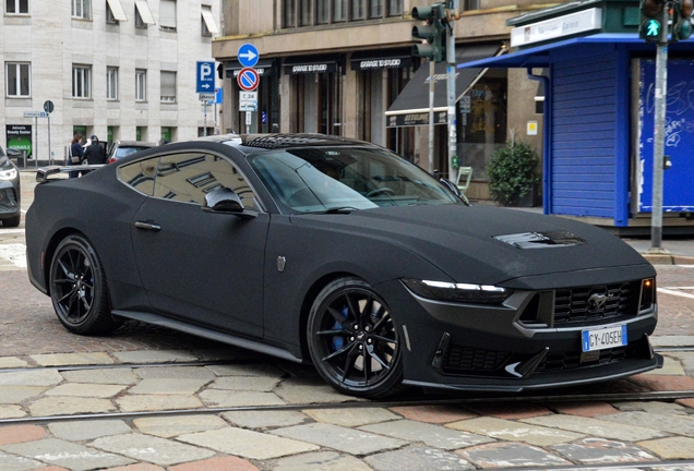 Ford Mustang Dark Horse 2024
