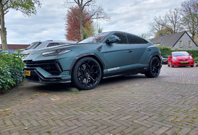 Lamborghini Urus Performante