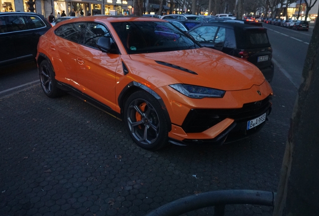 Lamborghini Urus Performante