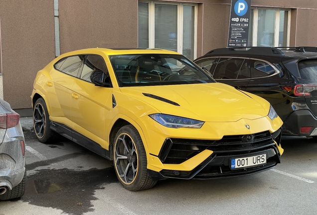 Lamborghini Urus S