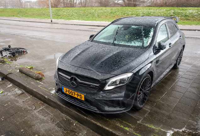Mercedes-AMG GLA 45 X156 2017