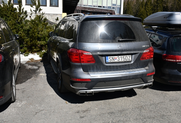 Mercedes-Benz GL 63 AMG X166