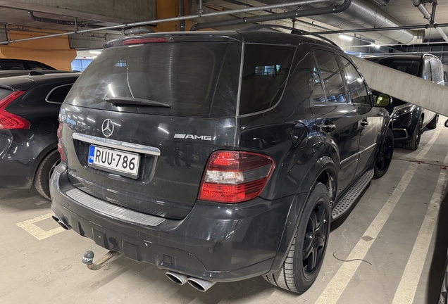 Mercedes-Benz ML 63 AMG W164