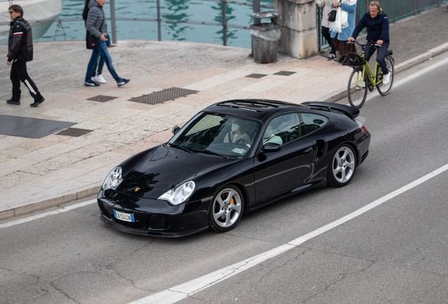Porsche 996 Turbo