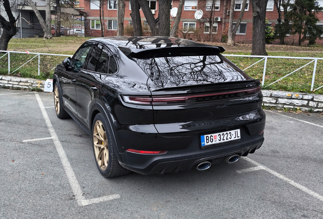 Porsche Cayenne Coupé Turbo E-Hybrid