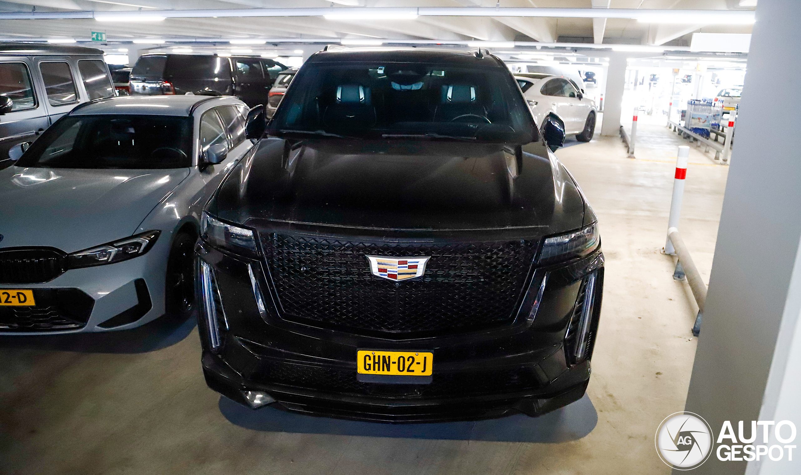 Amerikaanse tank op Nederlands kenteken