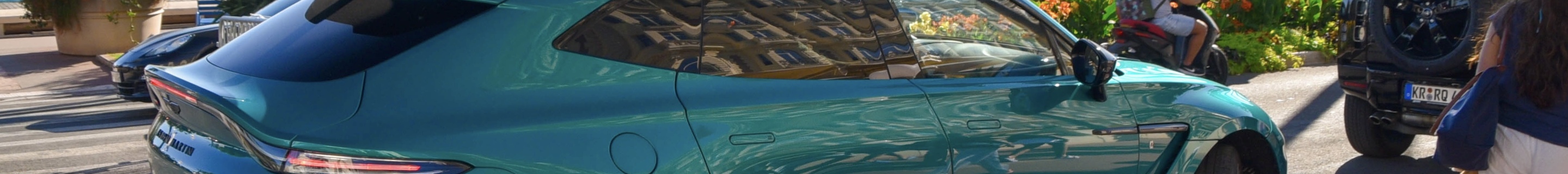 Aston Martin DBX707 AMR Edition